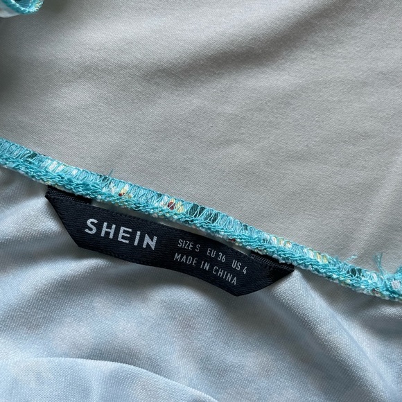 Shein dress - Picture 3 of 3